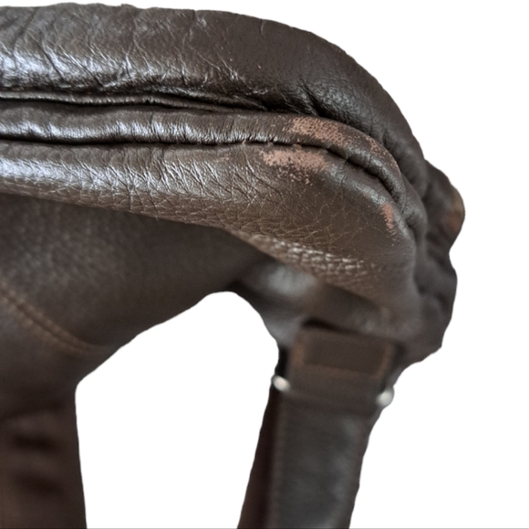 Danier leather shoulder bag crossbody bag adjustable strap 4 pockets - Picture 11 of 11